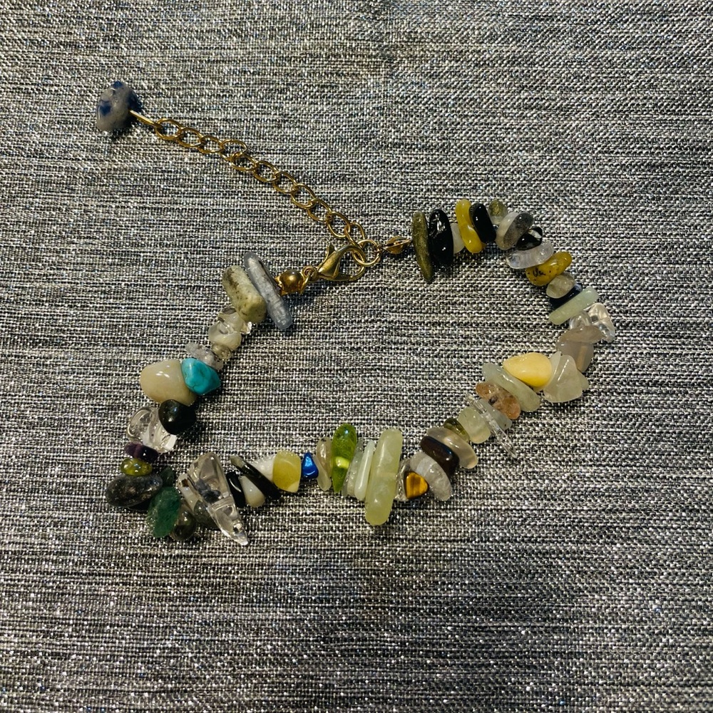 Chakra natural gemstone chip bracelet